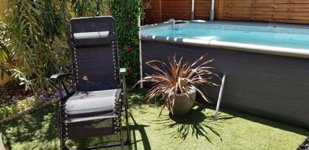 Maison F2, Neuve Au Calme Avec Jardinet La Crau Luaran gambar