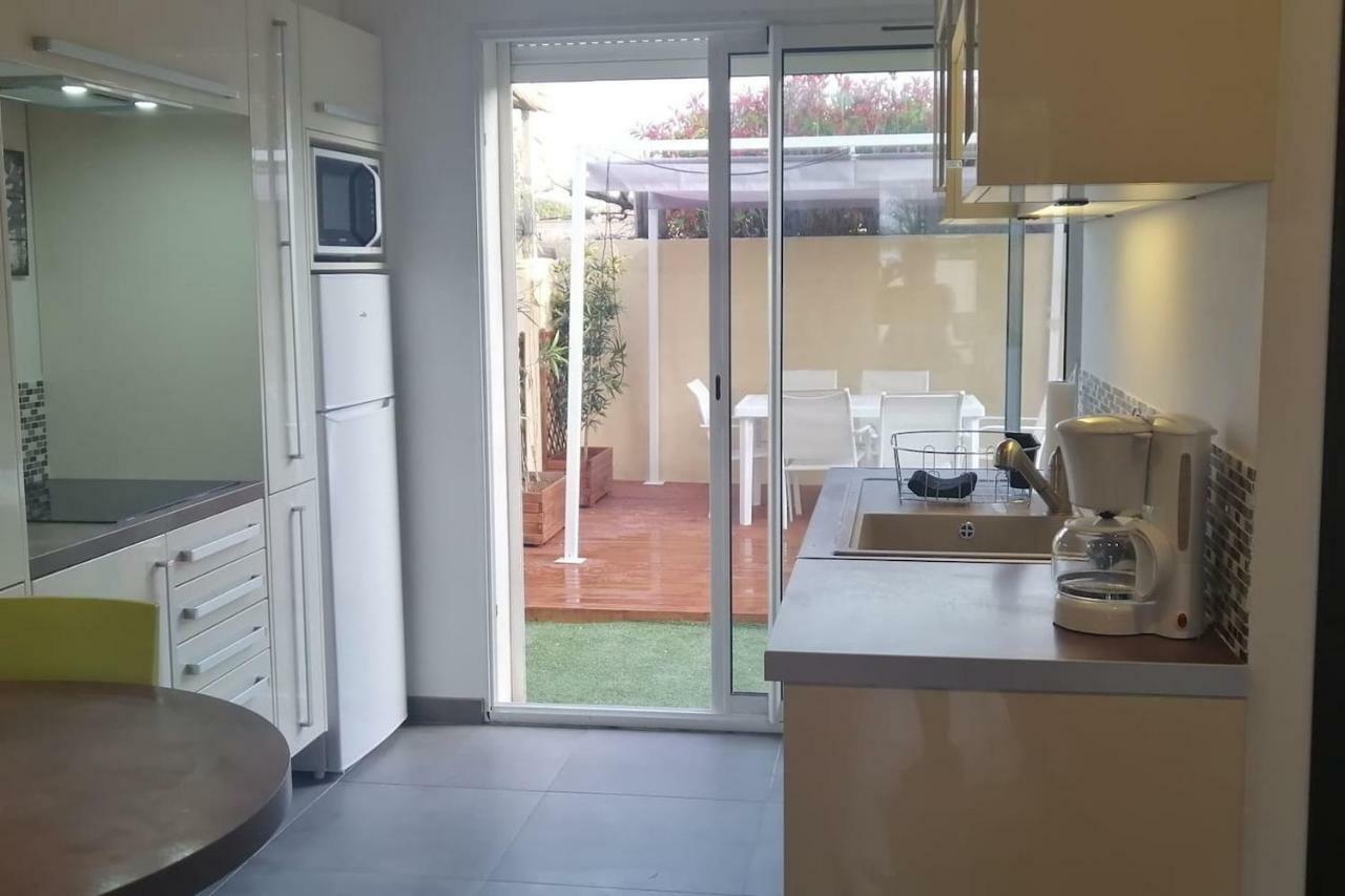 Maison F2, Neuve Au Calme Avec Jardinet La Crau Luaran gambar
